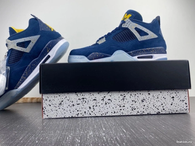One Kick Michigan 4 Retro Jordan (PE) Air AJ4-1036660 0728